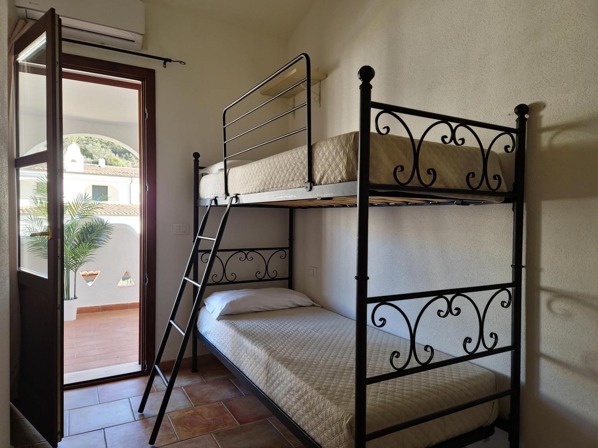Dommos - Melodie Apartments Cala Liberotto Kültér fotó